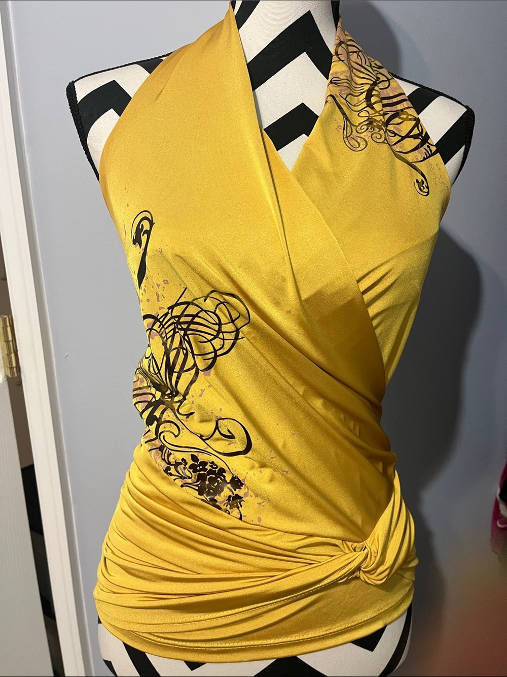 Mustard and brown halter top, medium